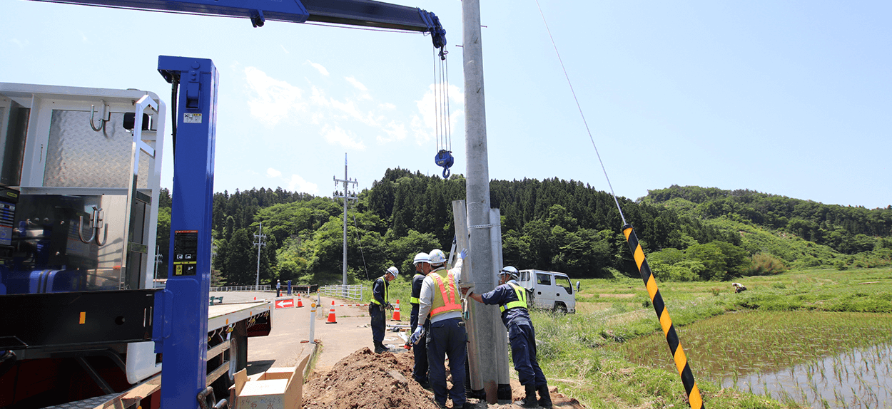 15km先の変電所へ太陽光エネルギーを届けるために。